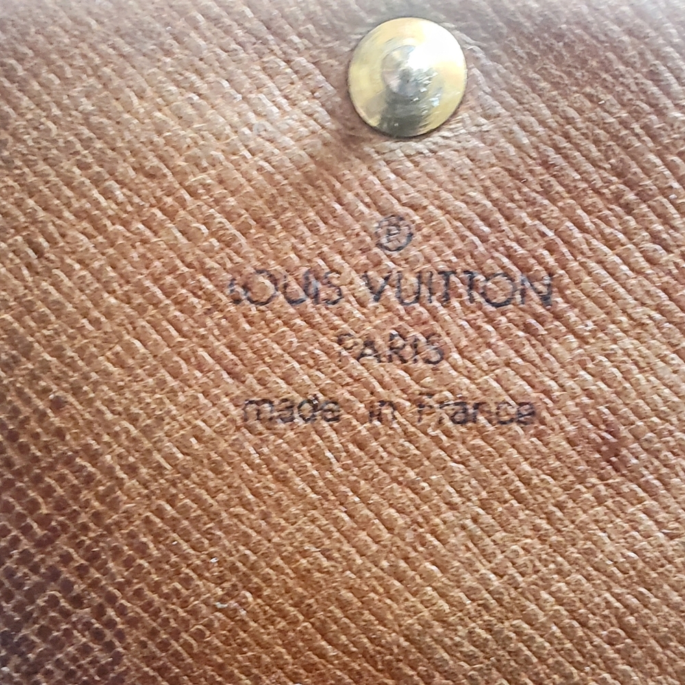 Louis Vuitton Monogram Bifold Wallet with COA - Picture 4 of 16